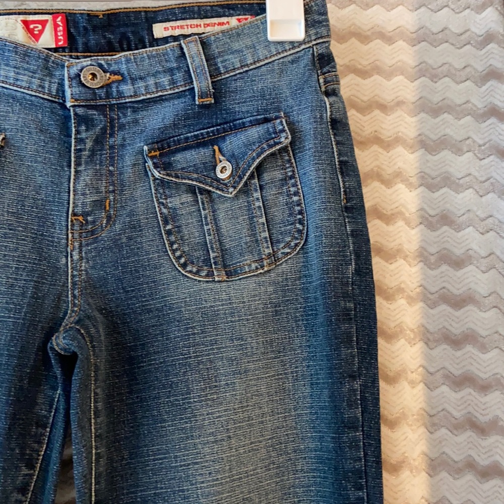 Vintage Pocketless Back Guess Jeans